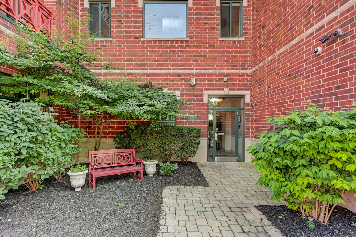 2007 W Churchill St APT 402, Chicago, IL 60647 MLS 11890960 Zillow