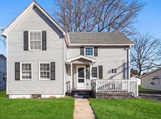 315 North Ave, Sycamore, IL 60178