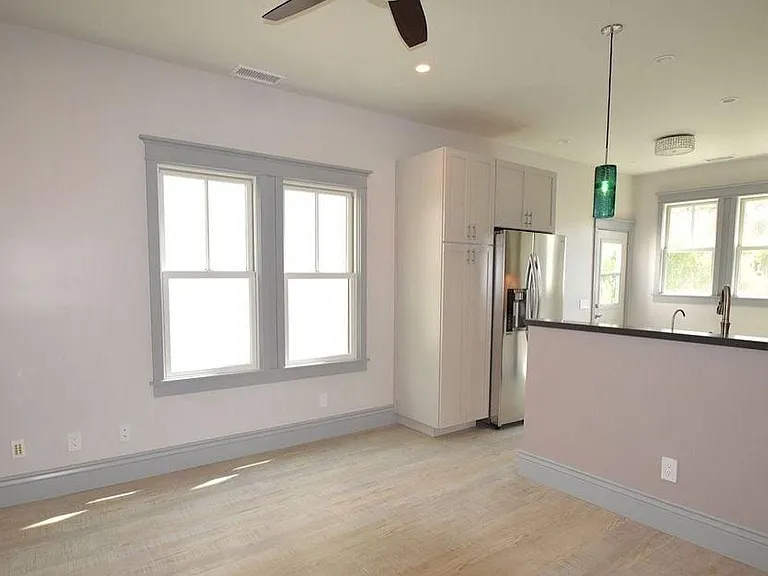 1216 Sanchez St — Photo 5
