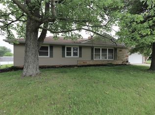 890 Wadsworth Rd, Medina, OH 44256