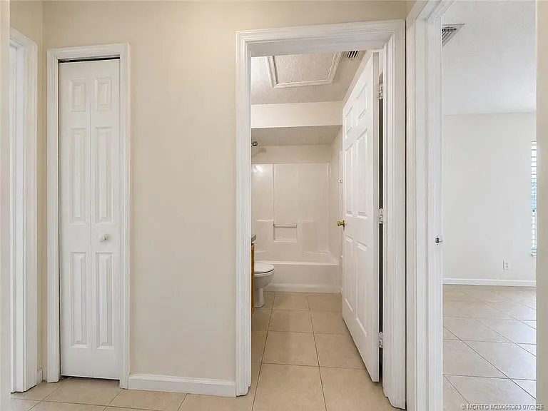 756 SE Lansdowne Ave — Photo 14