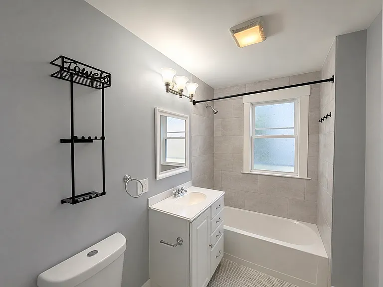 80 Dewitt St #1 — Photo 16