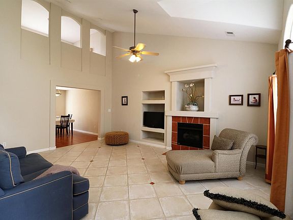 2nd image of 2673 Whiteberry Dr
