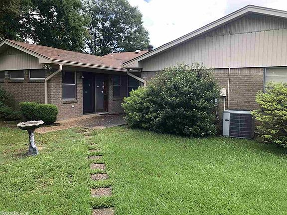 3rd image of 2305 W 48th Ave