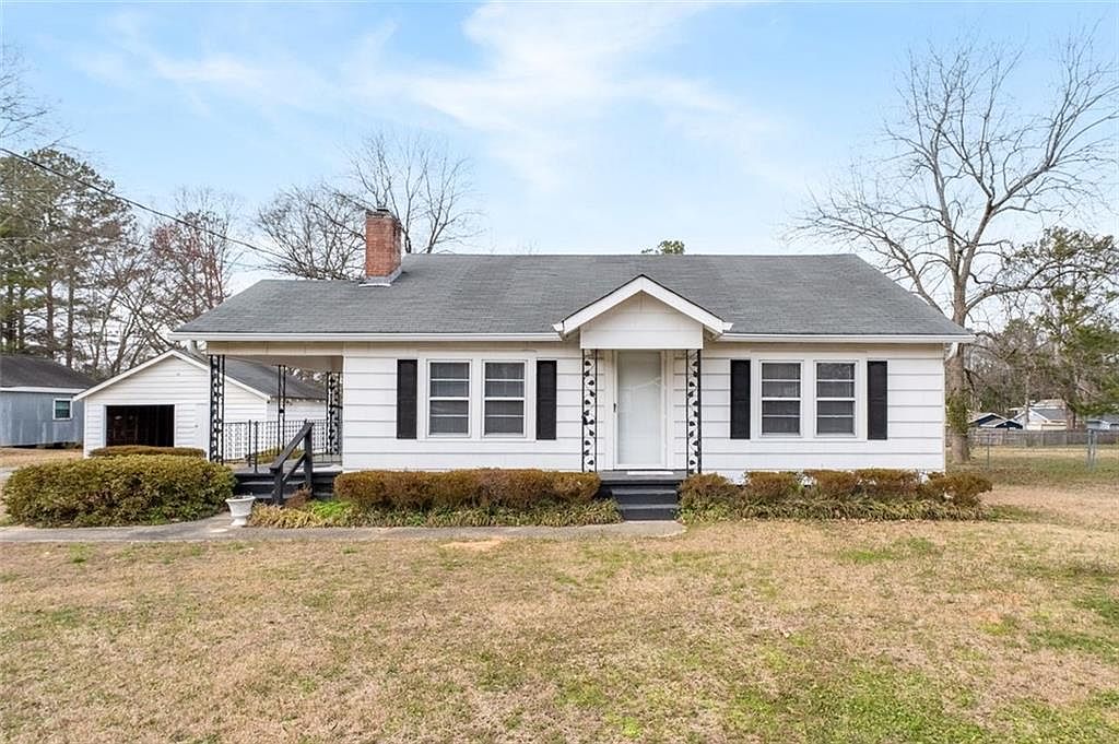 116 Poplar St, Fairburn, GA 30213 | Zillow