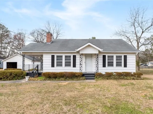 116 Poplar St, Fairburn, GA 30213