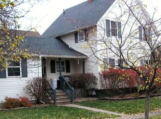 613 E 9th St, Marshfield, WI 54449