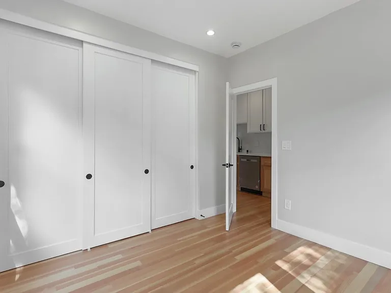 1720 U St #4 — Photo 34