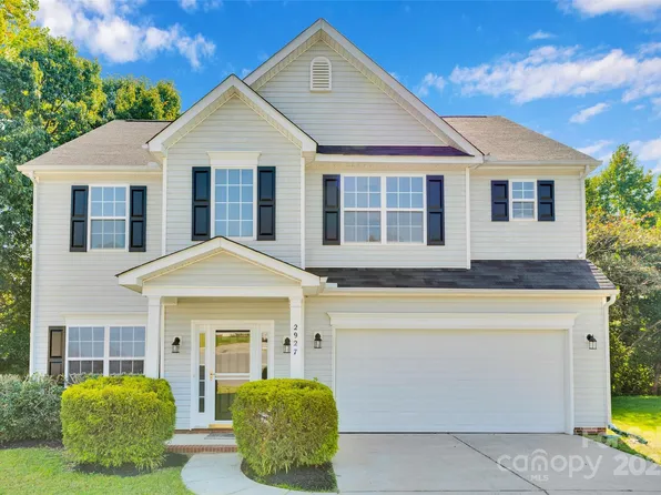 2927 Island Point Dr NW, Concord, NC 28027