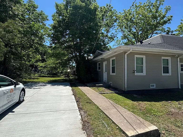 1128 N Jefferson Ave #A — Photo 26