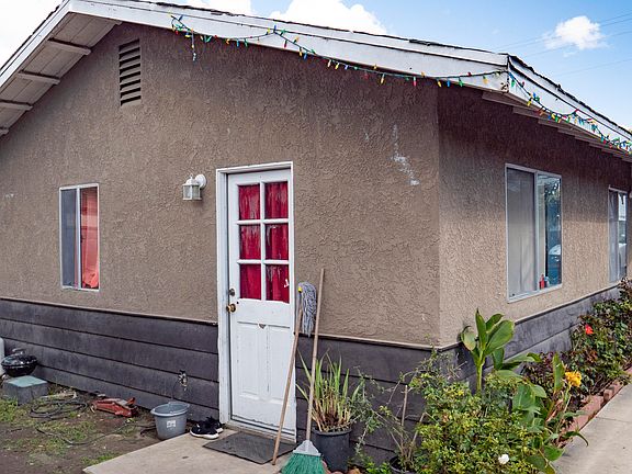 2nd image of 3483 Nyeland Ave