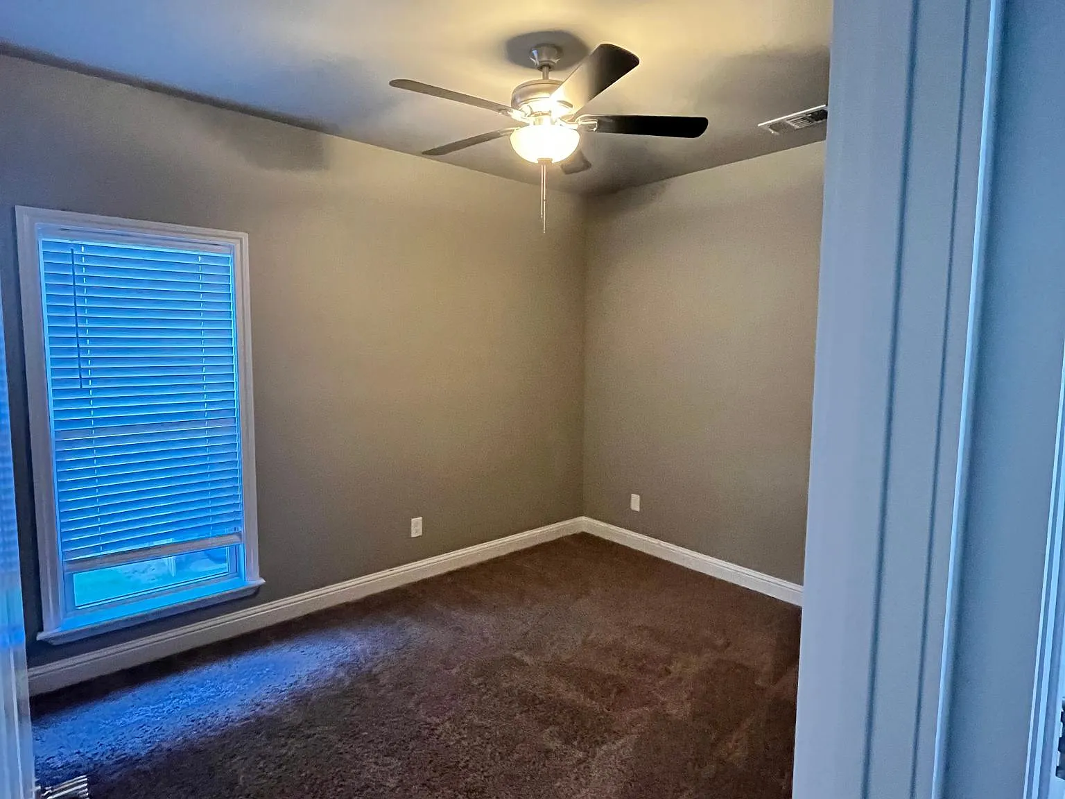 3 bed, 1540 sqft, $1,650 — Photo 2