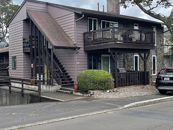 2nd image of 1267 S Beach Dr APT 3