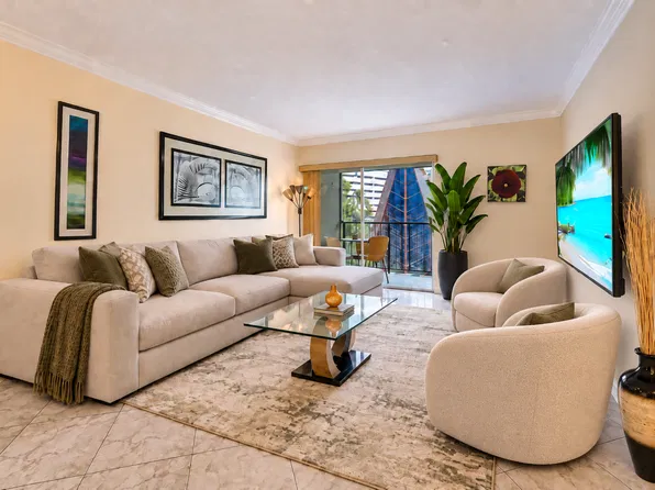 201 178th Dr APT 439, Sunny Isles Beach, FL 33160