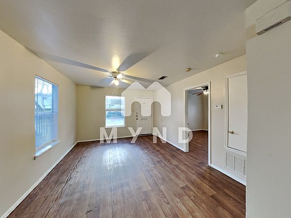 3rd image of 616 W Martin Luther King Dr Unit 612