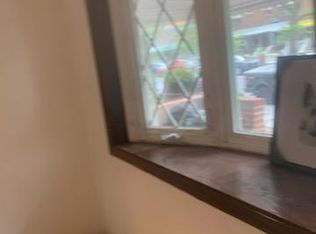 848 E 57th St, Brooklyn, NY 11234