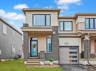 530 Cope Dr, Ottawa, ON K2V 0N8