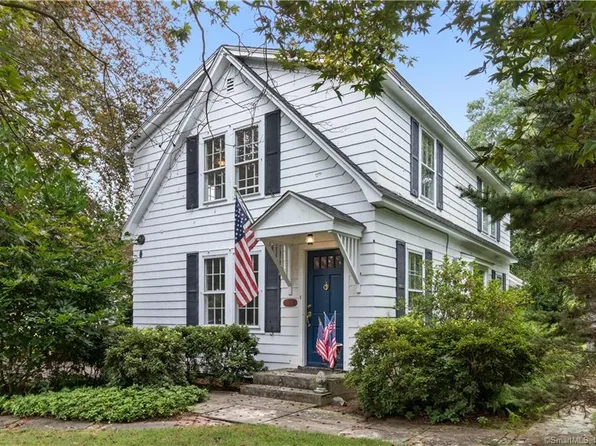 184 Old Norwich Road, Waterford, CT 06375