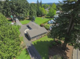 18314 SE River Rd, Milwaukie, OR 97267