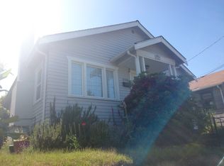 8309 17th Ave NW, Seattle, WA 98117