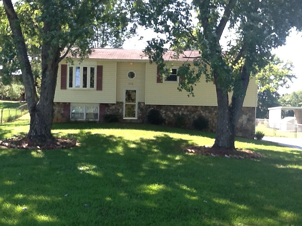 2nd image of 111 Snowden Ct