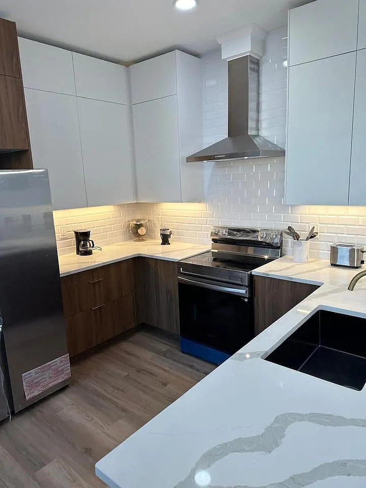 1 bed, 1000 sqft, $1,100 — Photo 2