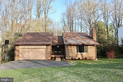 1118 Challedon Rd Photo 1