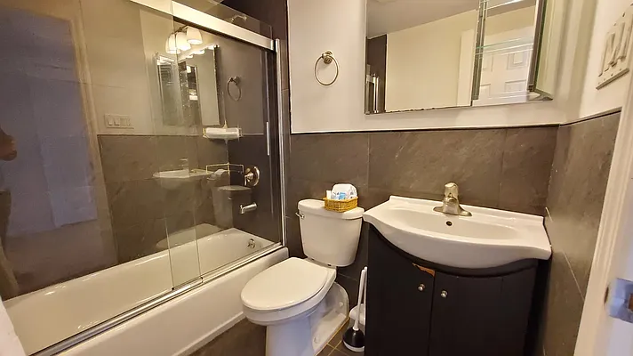 Rented by GPS Realty NYC | media 25