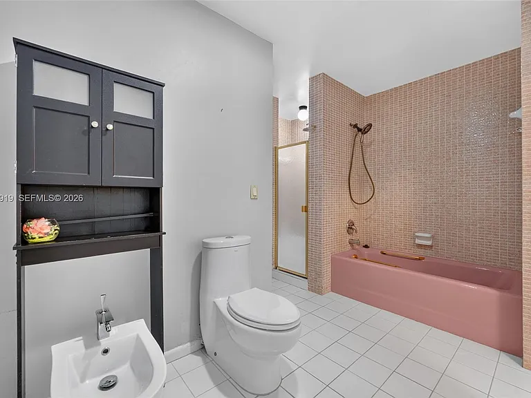 8401 SW 107th Ave #316E — Photo 5