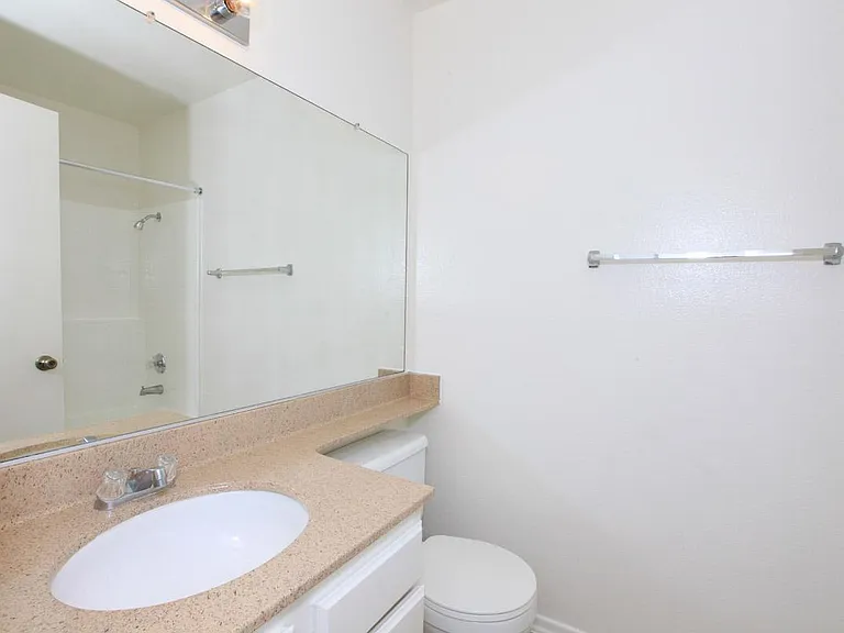 Spring Lakes Apartment Homes — Photo 47