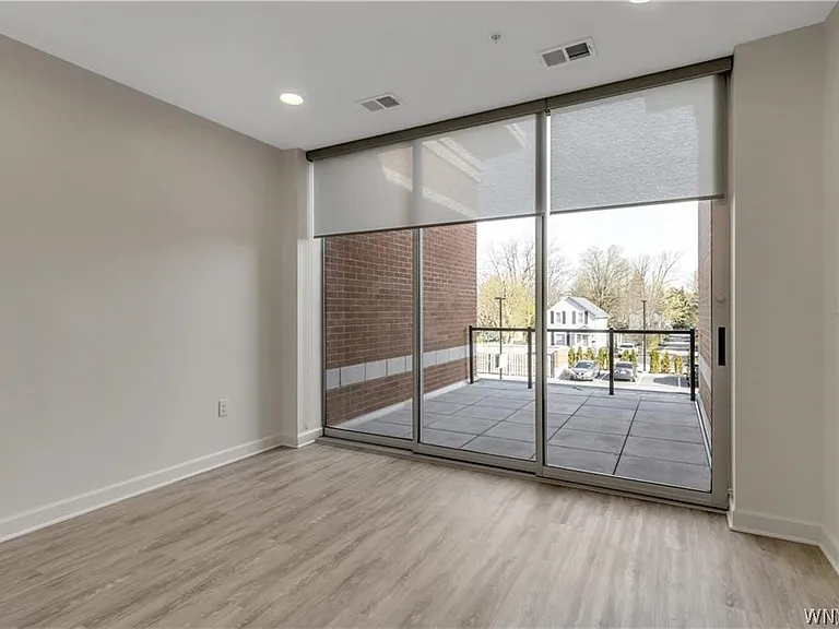 5712 Main St #200 — Photo 16
