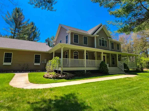 9871 Parke Rd, Alanson, MI 49706