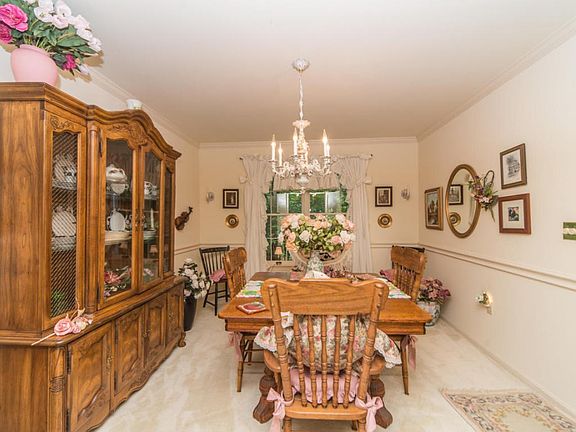 formal dining