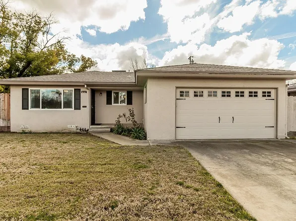 802 W San Gabriel Ave, Clovis, CA 93612