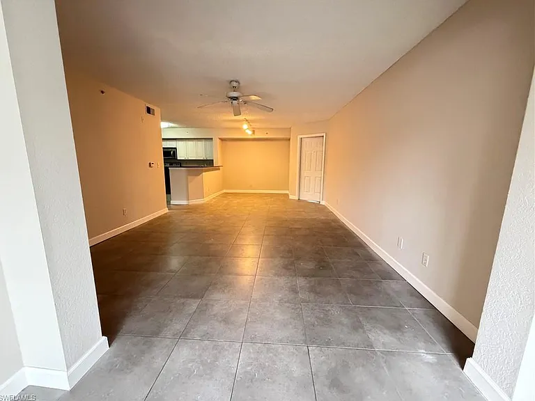 8245 Ibis Club Dr #403 — Photo 8