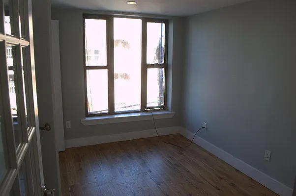 Rented by Loom Group | media 10