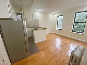 Rented by Ledvech Group