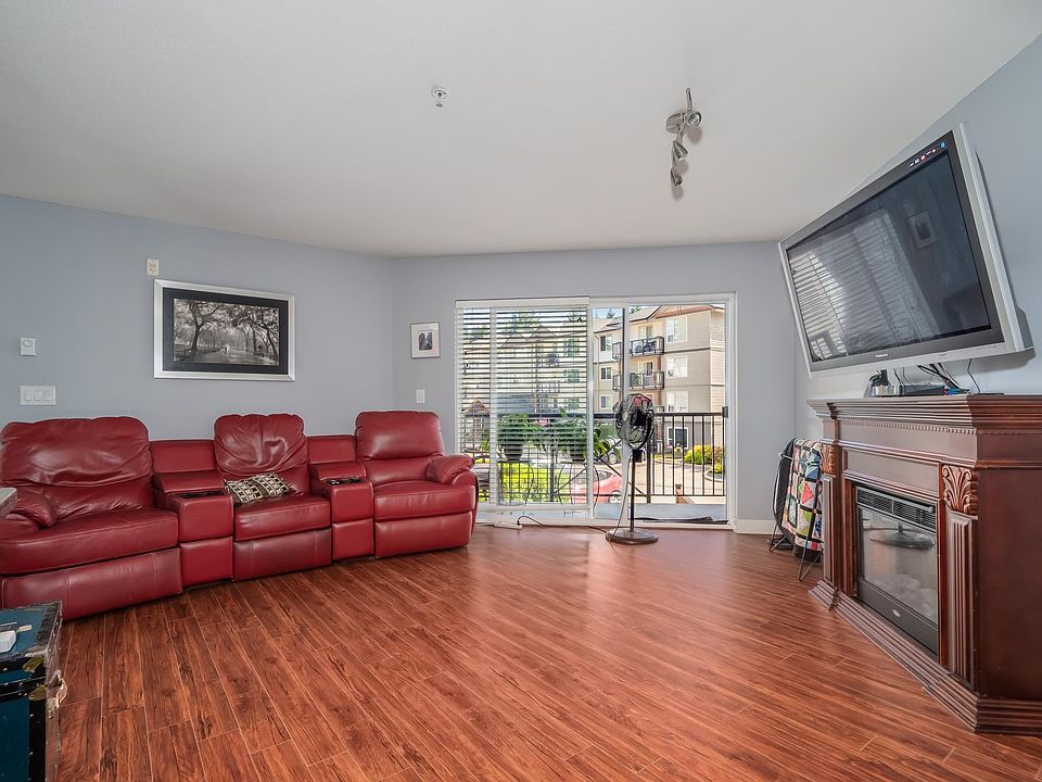 2955 Diamond Cres Abbotsford BC Zillow