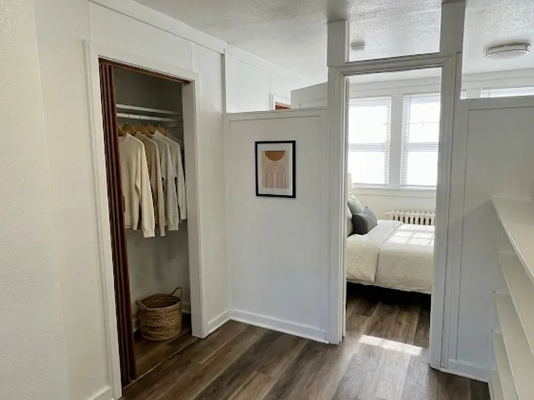 3309 University Ave — Photo 8