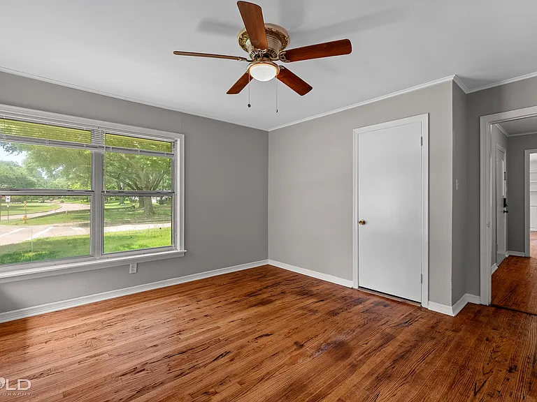 406 Monrovia St — Photo 20