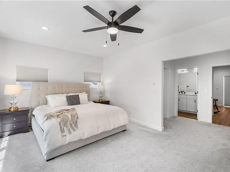 12203 Ashbury Ave — Photo 23
