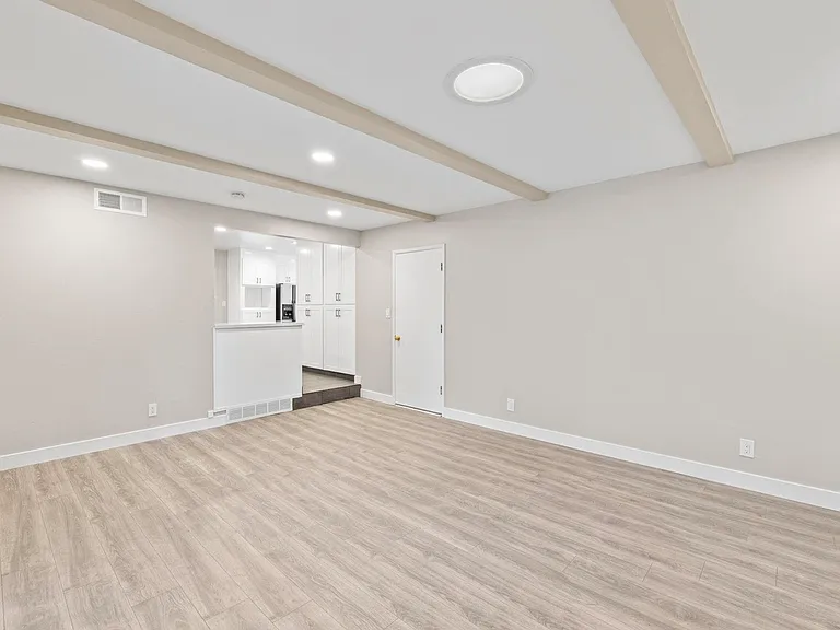 2506 Ardilla Ct — Photo 14