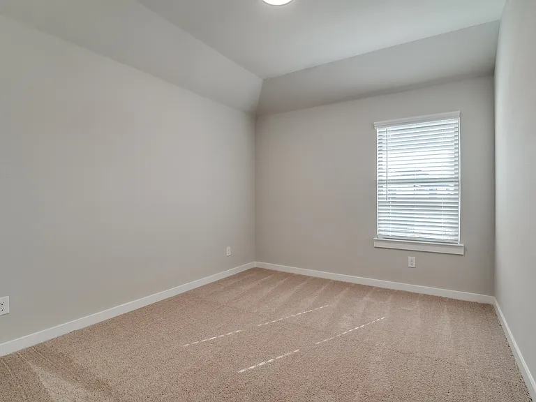 2717 Green River Rd — Photo 17