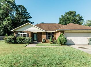 77 E Deer Ct, Midway, GA 31320