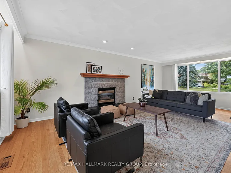 1038 Arnot Rd — Photo 9