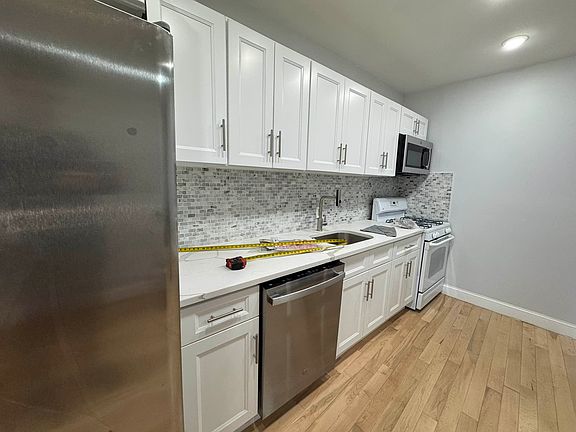 2nd image of 357A Central Ave Floor 2