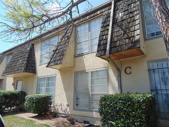 5th image of 8560 Park Ln #50