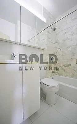 Rented by Bold New York | media 12