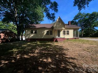 402 Easy St, Concord, NC 28027