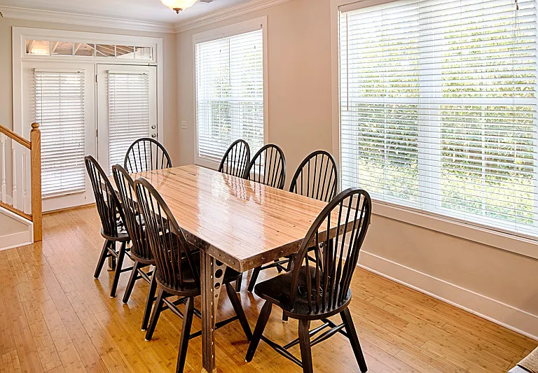 3206 Robertson Ave — Photo 16